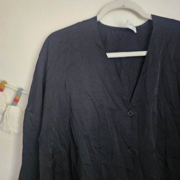 Sandro Black Button Down Boxy Viscose Top Business Minimalist Designer Formal 4 - Picture 3 of 13